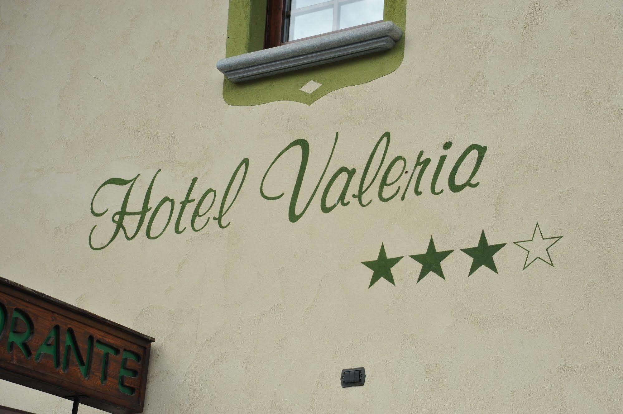 Hotel Valeria ลีวินโญ ภายนอก รูปภาพ