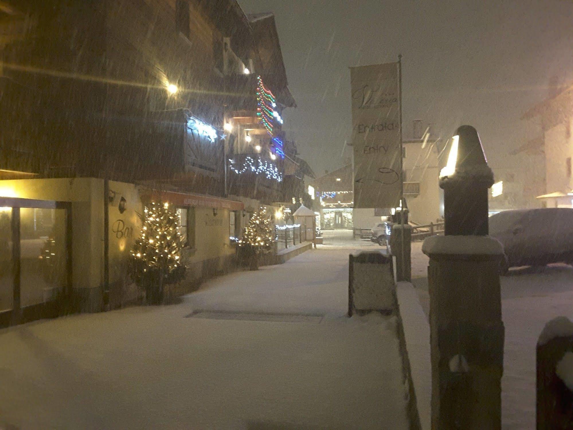 Hotel Valeria ลีวินโญ ภายนอก รูปภาพ